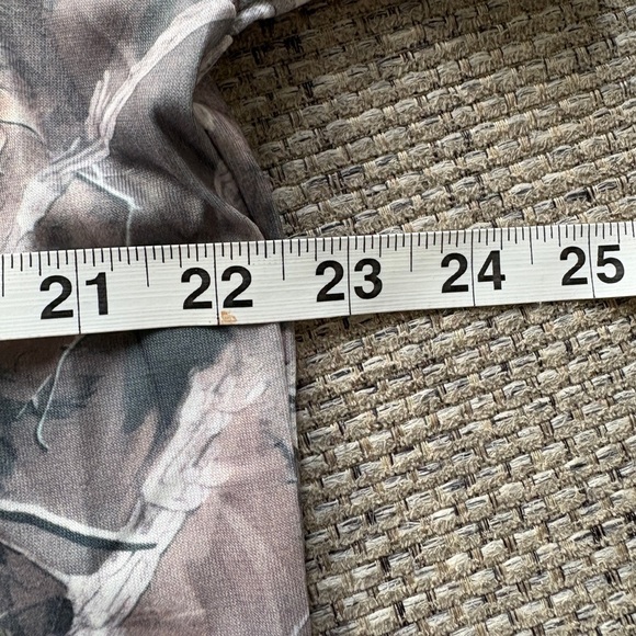 Men’s Manfinity Camo Shirt - Picture 4 of 5